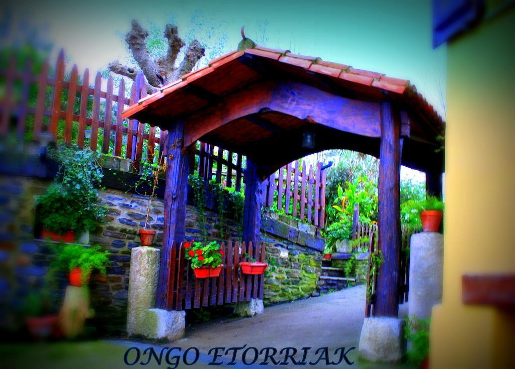 Villa Perlakua Saka Deba Esterno foto